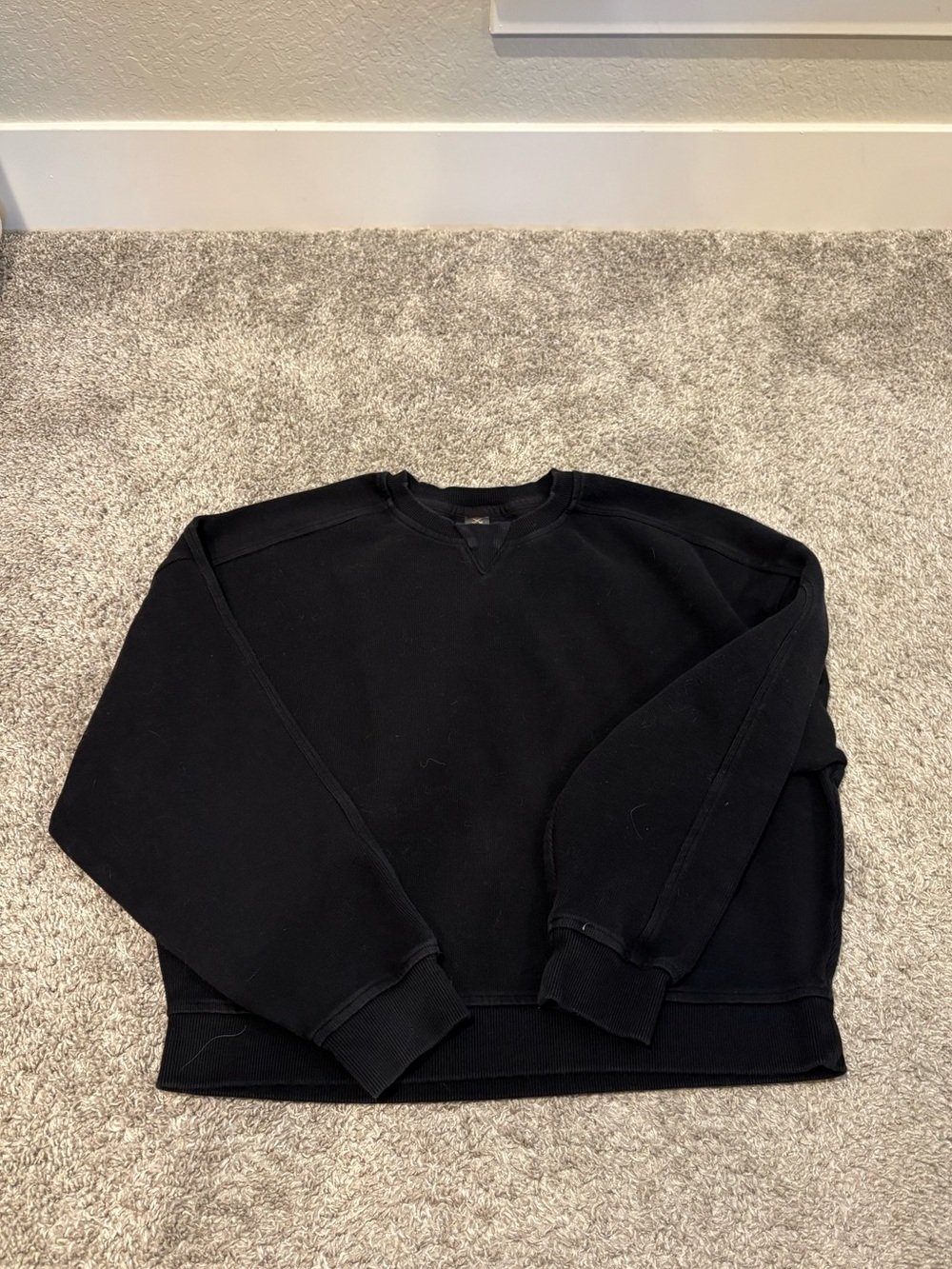 Rhone Signature Rib Crew Neck - Picture 3 of 5